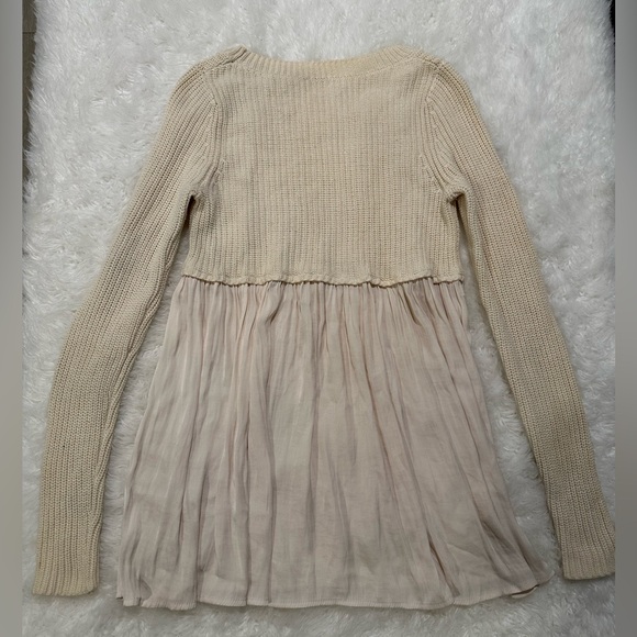 Cream Sweater from Kimchi Blue, Size XS - Picture 3 of 4